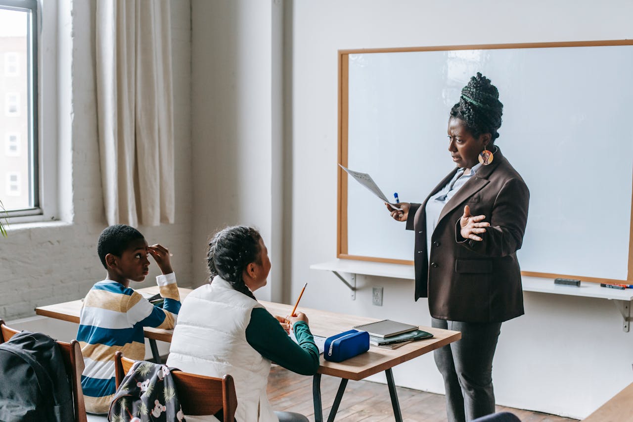 Begeleiding en onderwijs, samen aan tafel in gesprek